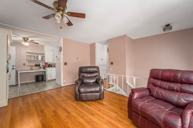 2144 S Bennett, Wichita, KS 67213