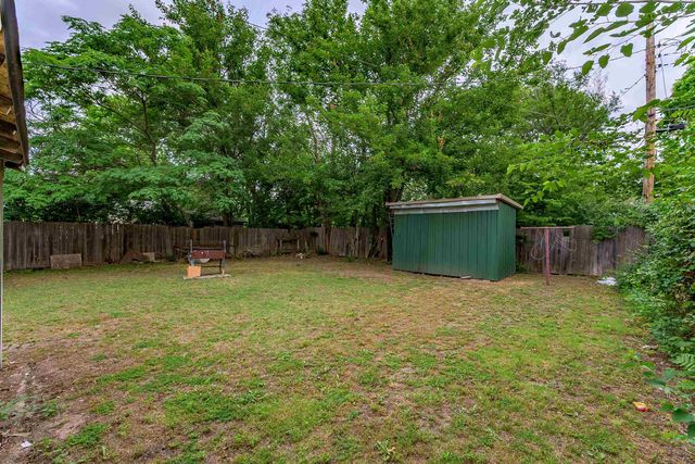 2144 S Bennett, Wichita, KS 67213