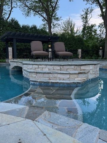 50 Baybrook Lane, Oak Brook, IL 60523