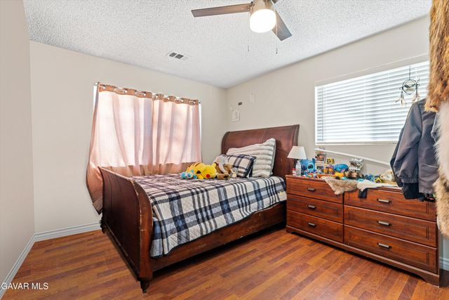 20102 Pine Ridge Drive, Tehachapi, CA 93561