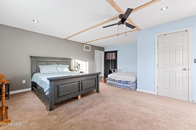 20102 Pine Ridge Drive, Tehachapi, CA 93561