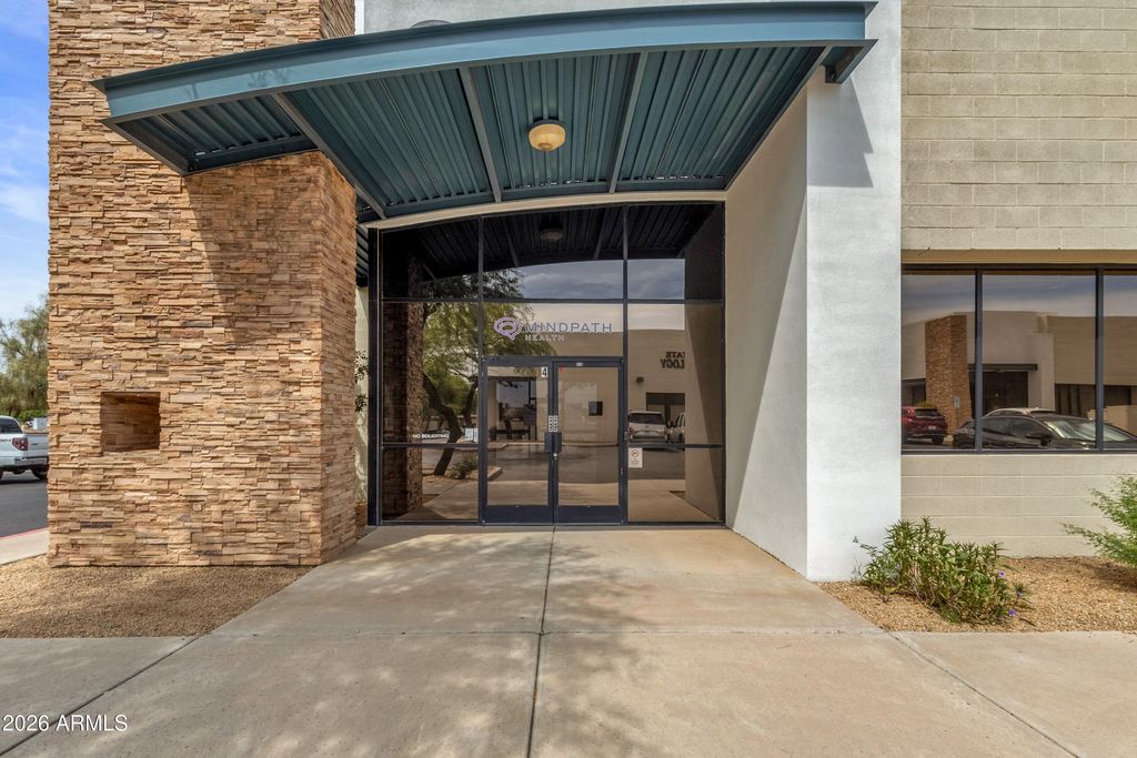 70 N McClintock Drive 4, Chandler, AZ 85226 — photo 2