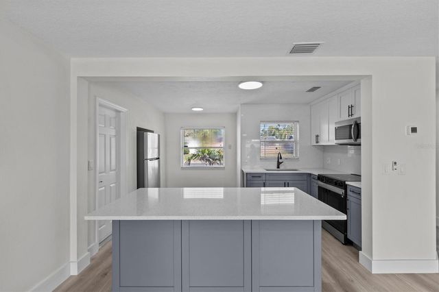 310 WESTWINDS DRIVE, Palm Harbor, FL 34683