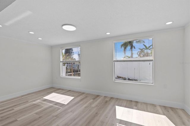 310 WESTWINDS DRIVE, Palm Harbor, FL 34683