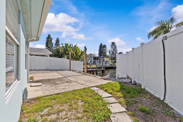 310 WESTWINDS DRIVE, Palm Harbor, FL 34683