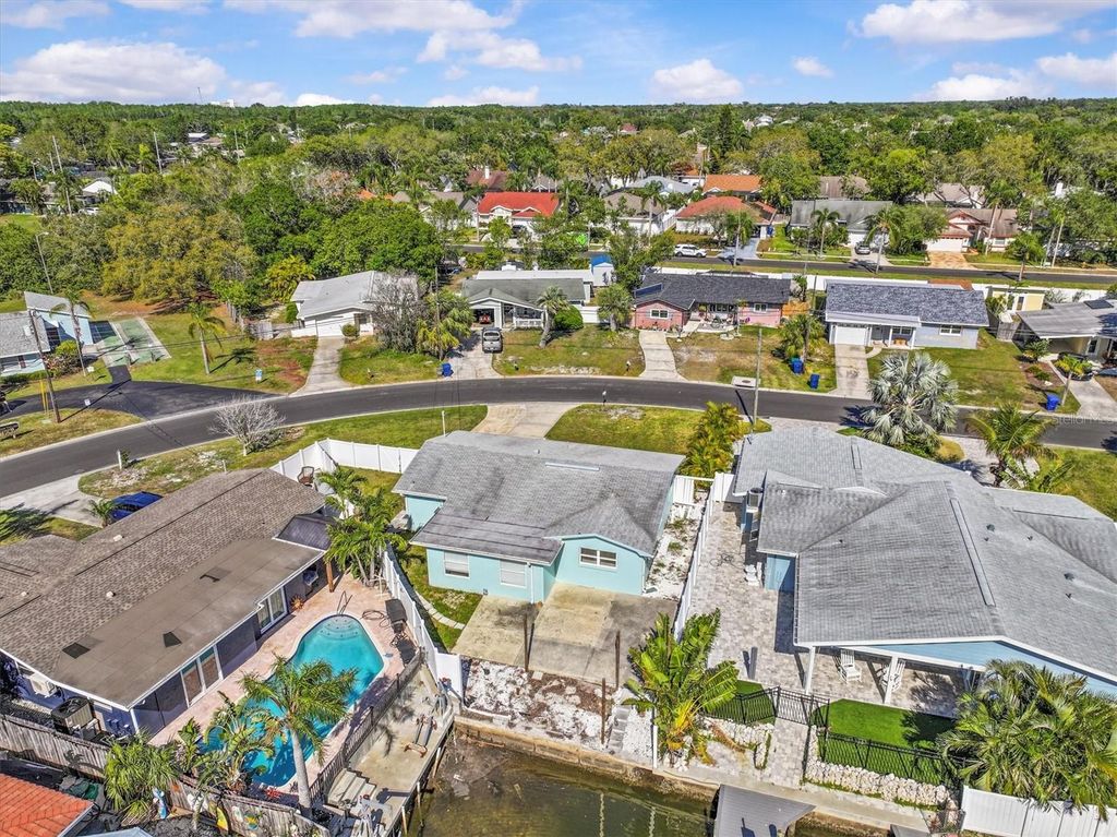 310 WESTWINDS DRIVE, Palm Harbor, FL 34683