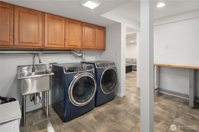 4014 SW 98th Street, Seattle, WA 98136