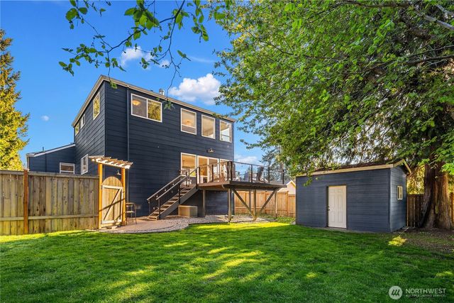 4014 SW 98th Street, Seattle, WA 98136