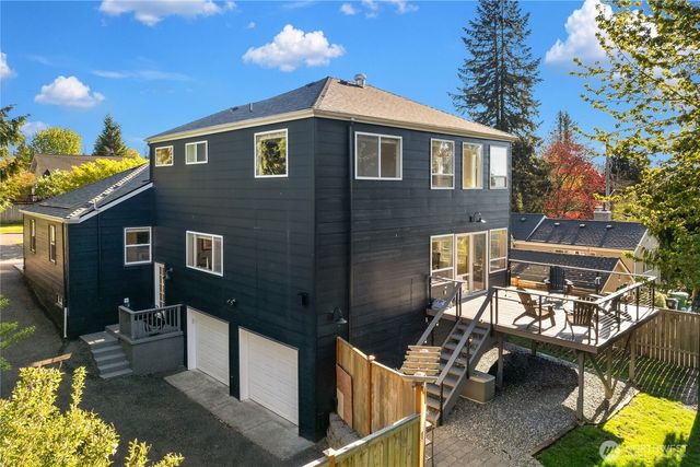 4014 SW 98th Street, Seattle, WA 98136