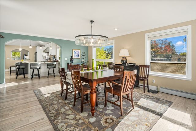 4014 SW 98th Street, Seattle, WA 98136