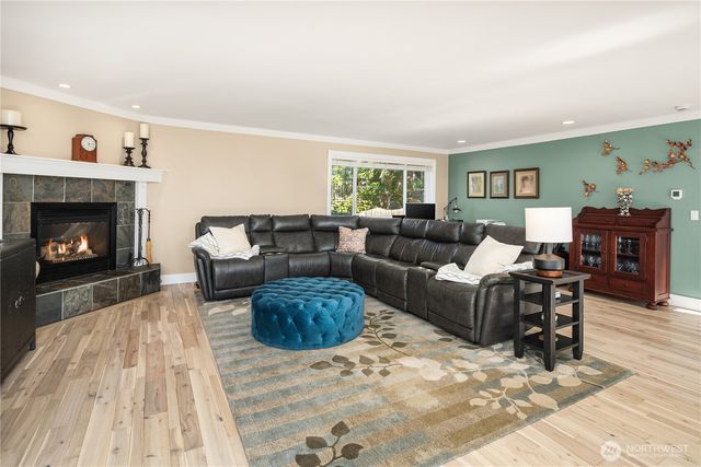 4014 SW 98th Street, Seattle, WA 98136