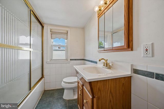9225 WESLEYAN RD, Philadelphia, PA 19114