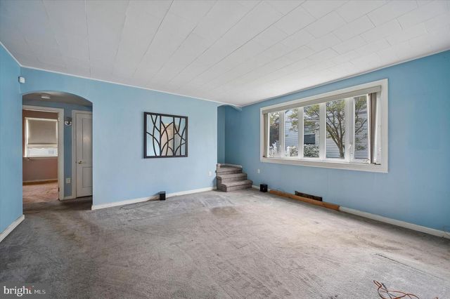 9225 WESLEYAN RD, Philadelphia, PA 19114