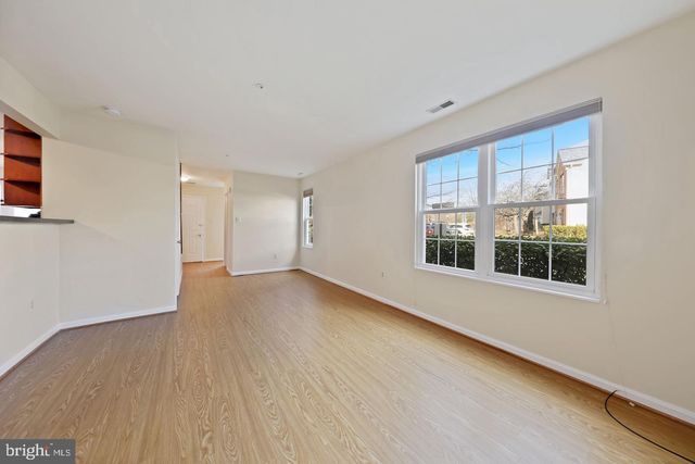 15435 REPRISE TER, Rockville, MD 20850