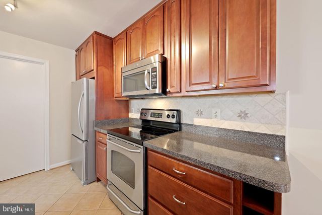 15435 REPRISE TER, Rockville, MD 20850