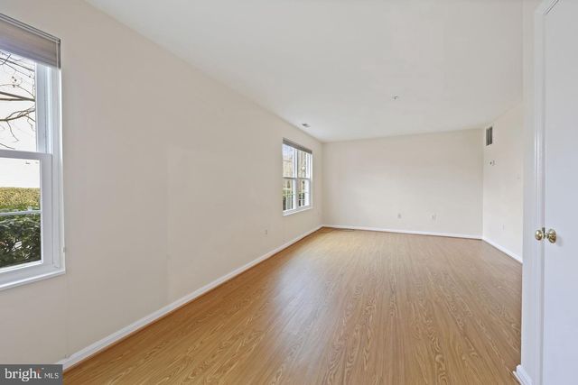 15435 REPRISE TER, Rockville, MD 20850