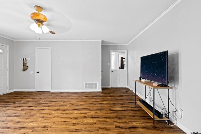 3325 Jan Avenue, Tyler, TX 75701