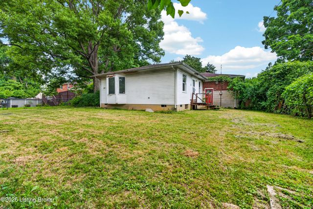 4031 Blossomwood Dr, Louisville, KY 40220