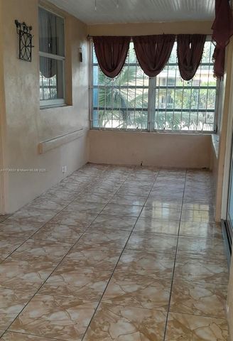 6730 NE MIAMI PL, Miami, FL 33138