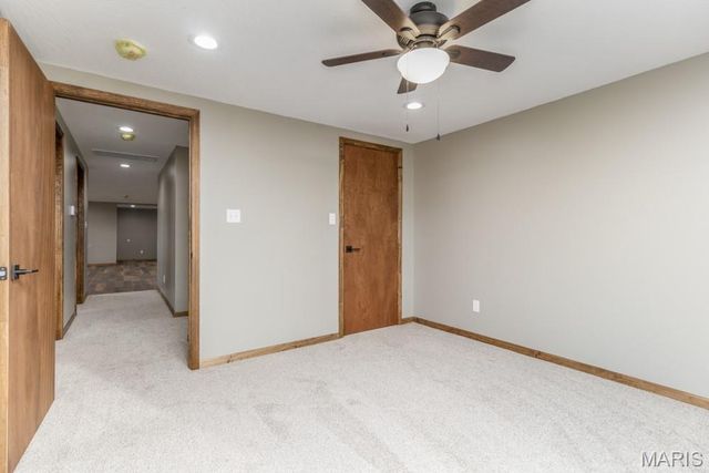 24110 Evanston Road, Lebanon, MO 65536