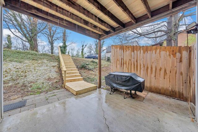 1709 Ellis CT, Salem, VA 24153