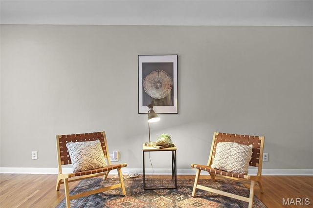 11546 Conway Road, St Louis, MO 63131