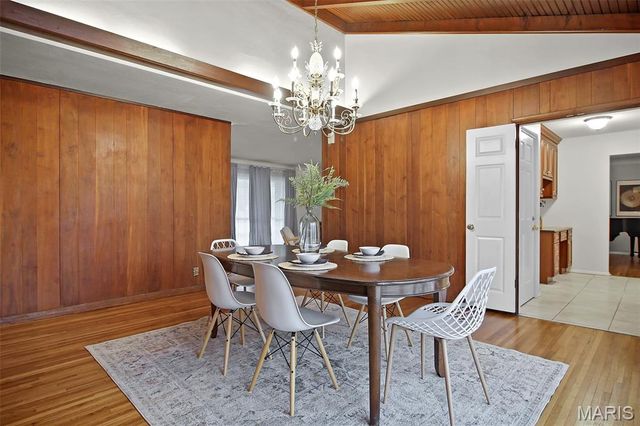 11546 Conway Road, St Louis, MO 63131