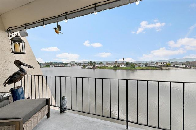 444 Fathom Drive, San Mateo, CA 94404