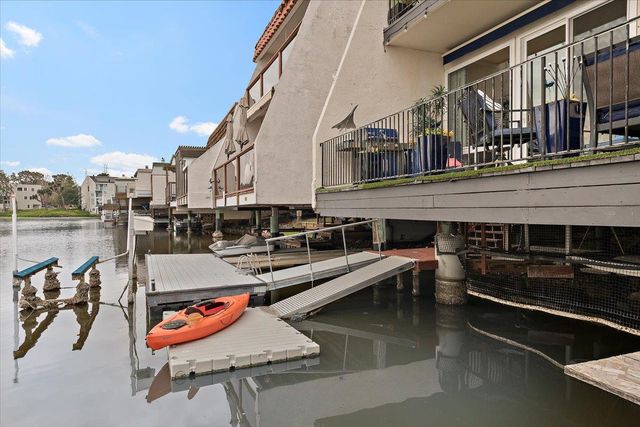 444 Fathom Drive, San Mateo, CA 94404