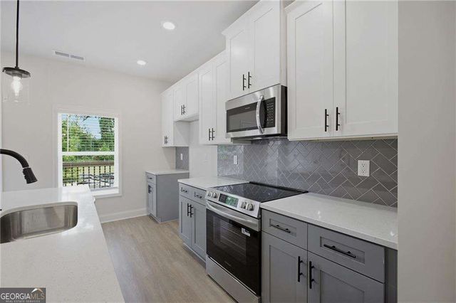 826 Glennferry Bend, Mableton, GA 30126