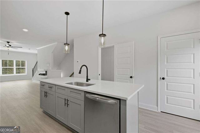 826 Glennferry Bend, Mableton, GA 30126