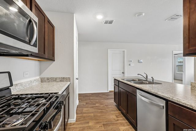 5818 KENDALL PR, San Antonio, TX 78244
