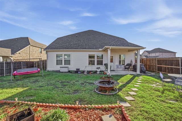 303 Frost Farm Court, Royse City, TX 75189
