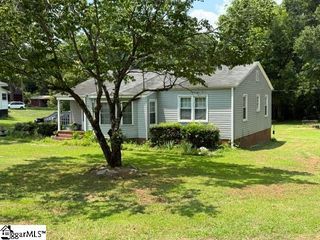 15570 Us 221 Highway, Enoree, SC 29335