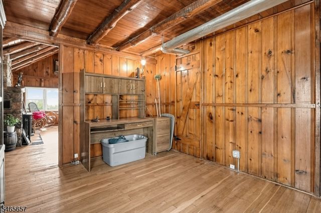 16 Glendale Rd, West Milford Twp., NJ 07421