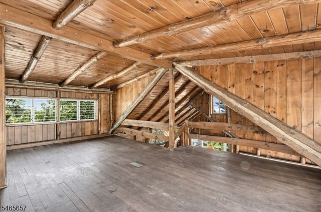 16 Glendale Rd, West Milford Twp., NJ 07421