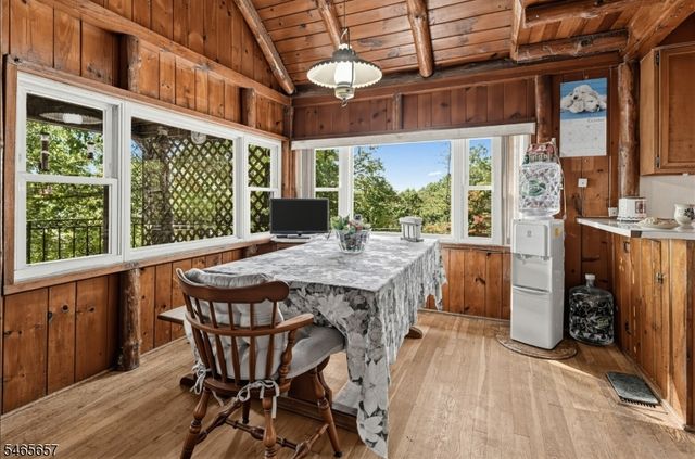 16 Glendale Rd, West Milford Twp., NJ 07421