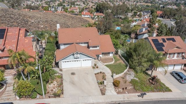 16668 Lake Knoll, Riverside, CA 92503
