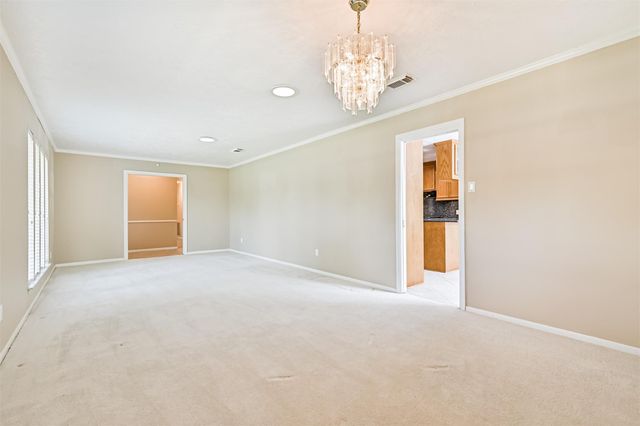 803 Greenbriar Avenue, Friendswood, TX 77546