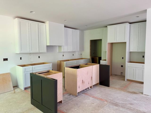 4612 Miller Road, Blue Ash, OH 45242