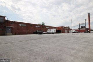 30 N 3rd St # 1, Womelsdorf, PA 19567