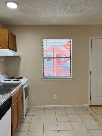 4405 Avenue A 20, Austin, TX 78751