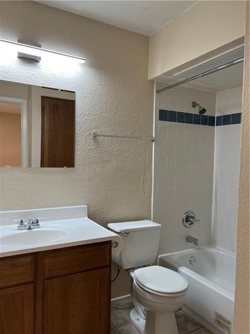 4405 Avenue A 20, Austin, TX 78751