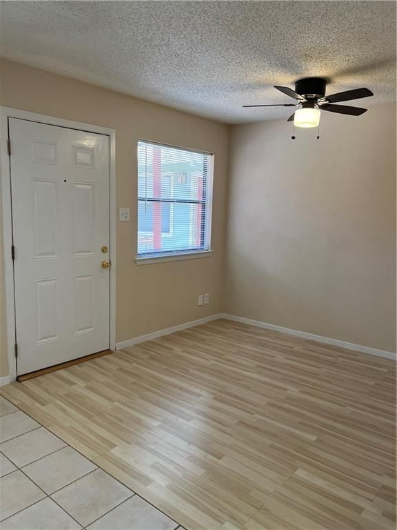 4405 Avenue A 20, Austin, TX 78751