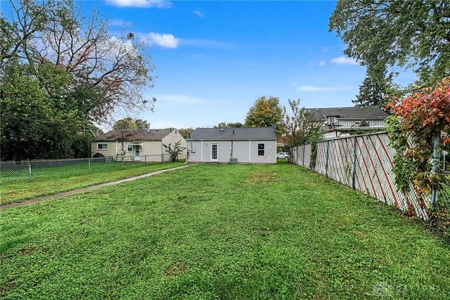 1795 Broadway Street, Springfield, OH 45504