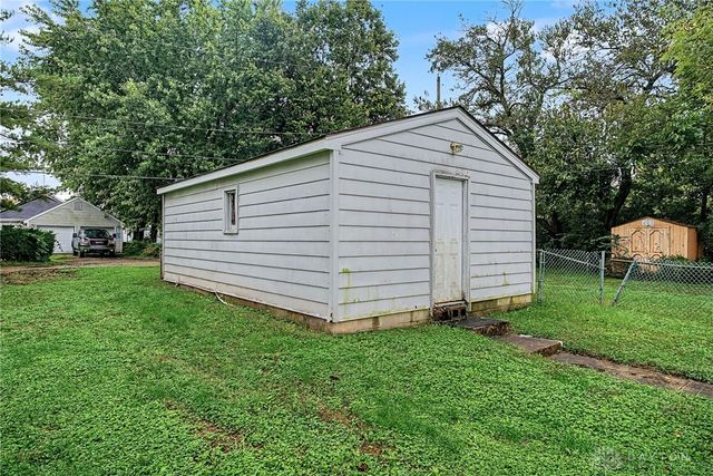 1795 Broadway Street, Springfield, OH 45504