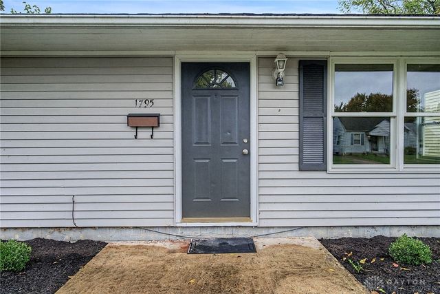 1795 Broadway Street, Springfield, OH 45504