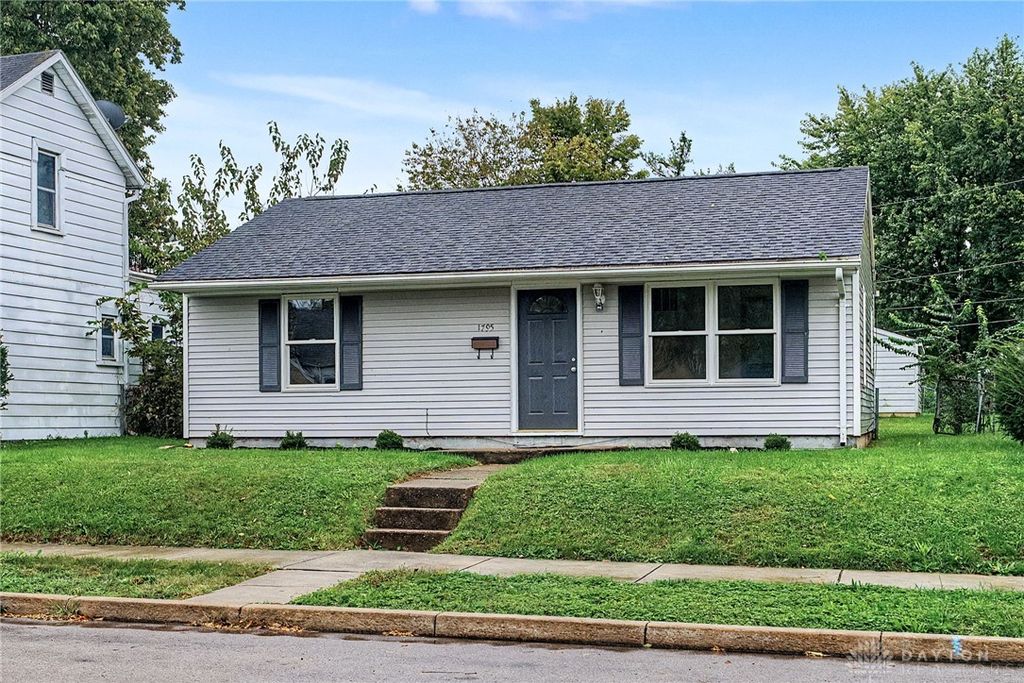 1795 Broadway Street, Springfield, OH 45504