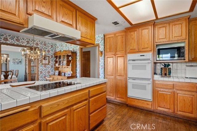 1725 S Elderberry, Ontario, CA 91762