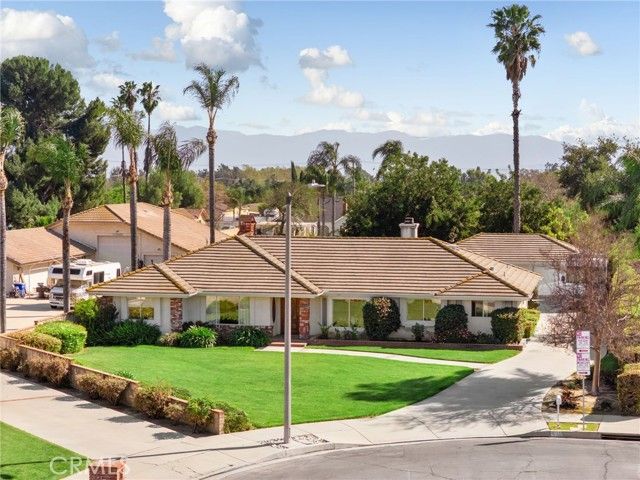 1725 S Elderberry, Ontario, CA 91762